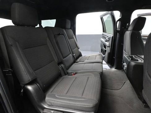 Used 2024 GMC Yukon XL SLE image 45