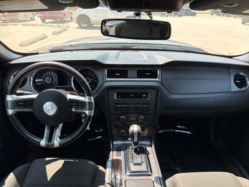 Used 2014 Ford Mustang Convertible w/ Equipment Group 102A RWD image 13
