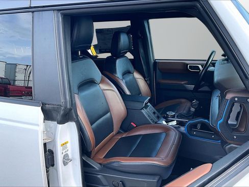 Used 2023 Ford Bronco Outer Banks AWD/4WD image 7