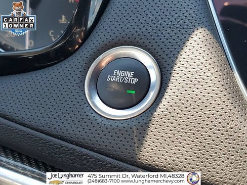 Certified 2023 Cadillac XT5 Sportv w/ LPO, Floor Liner Package AWD/4WD image 18