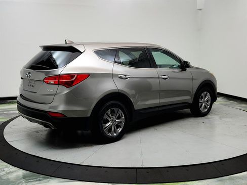 Used 2015 Hyundai Santa Fe Sport image 5
