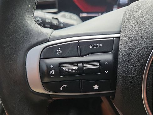 Used 2025 Kia K5 GT-Line w/ GT-Line Premium Package FWD image 18