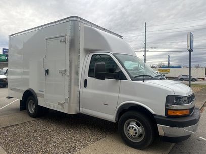 New 2024 Chevrolet Express 3500 w/ Power Convenience Package