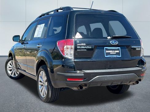 Used 2011 Subaru Forester 2.5X Premium w/ All-Weather Pkg AWD/4WD image 33