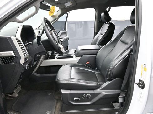 Used 2017 Ford F350 Lariat AWD/4WD image 13
