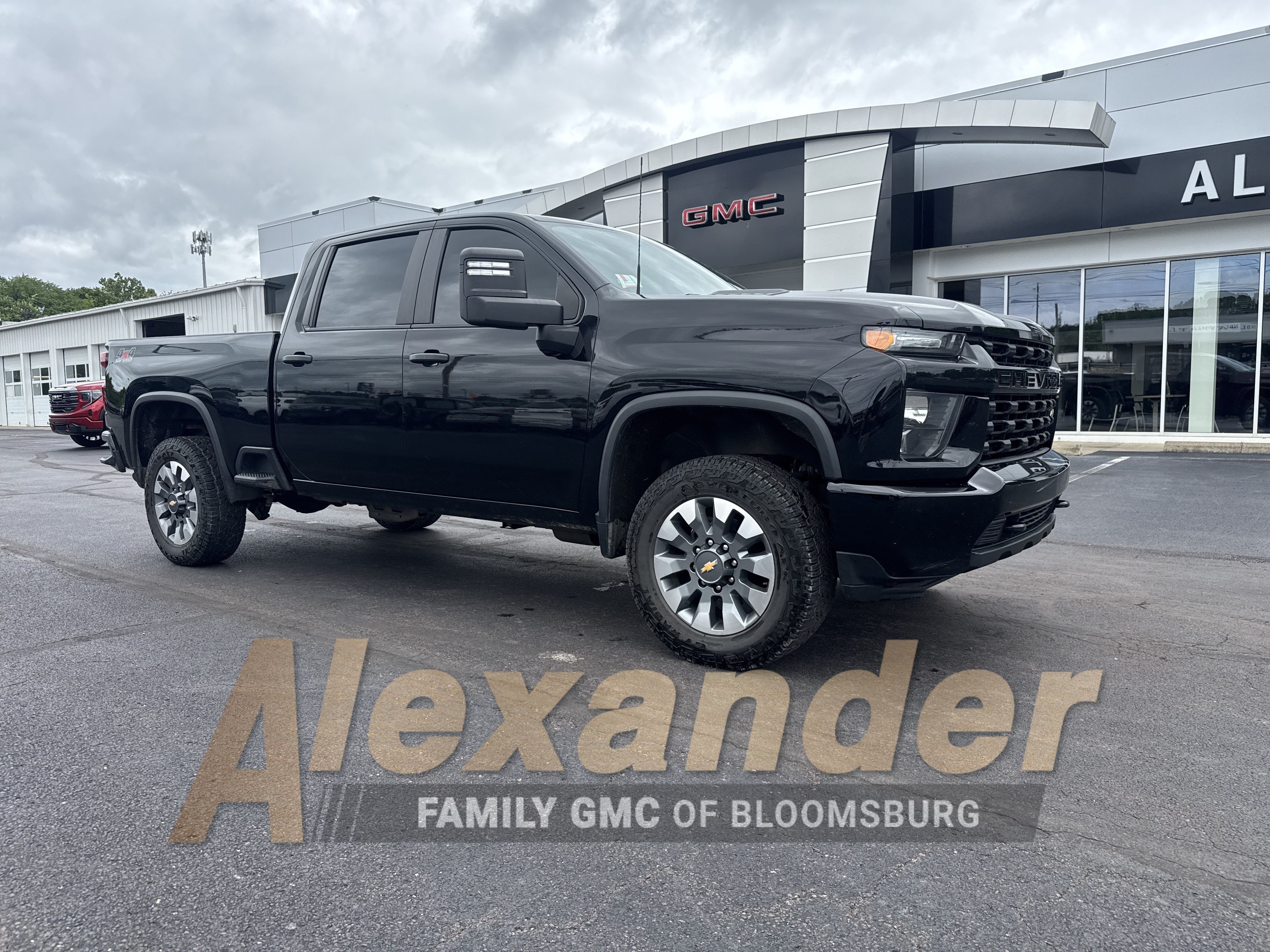 Used 2023 Chevrolet Silverado 2500 Custom w/ Custom Convenience Package AWD/4WD image 1