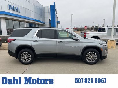 Used 2024 Chevrolet Traverse LT