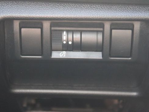 Used 2024 Subaru Crosstrek 2.5i Limited image 13