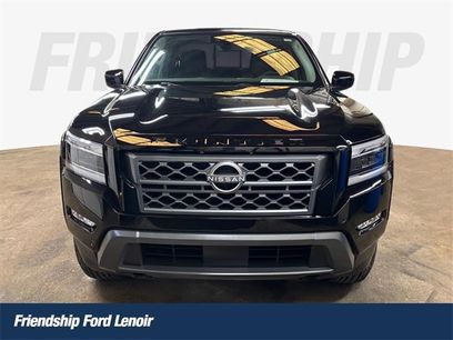 Used 2024 Nissan Frontier SL w/ Technology Package