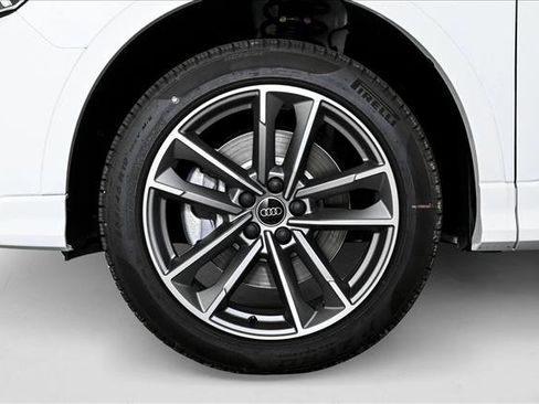 New 2025 Audi Q3 2.0T Premium image 6