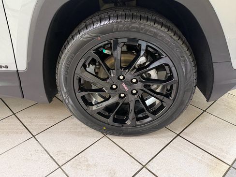 Certified 2023 GMC Terrain SLE w/ Driver Convenience Package AWD/4WD image 15