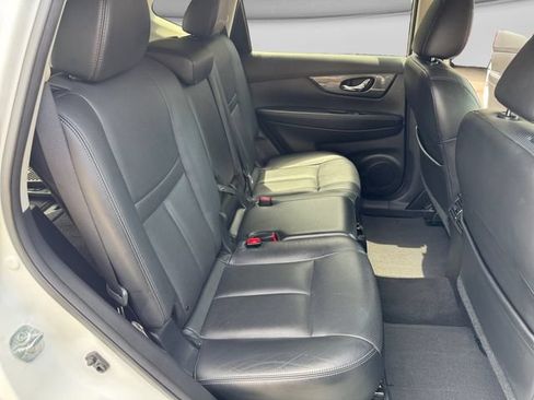 Used 2015 Nissan Rogue SL AWD/4WD image 17