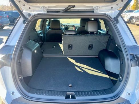 New 2026 Chevrolet Equinox RS w/ Convenience Package III AWD/4WD image 5