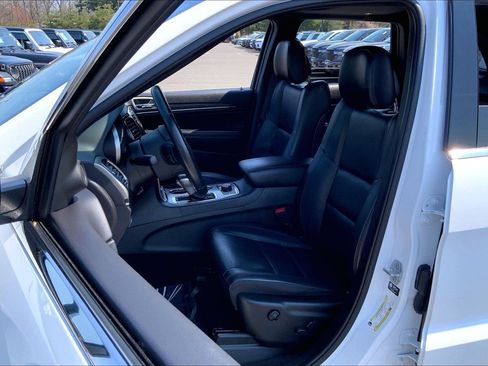 Certified 2021 Jeep Grand Cherokee Limited image 8