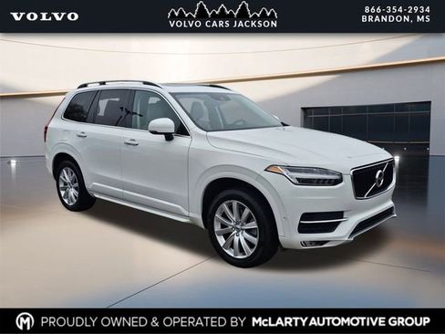 Used 2018 Volvo XC90 T6 Momentum w/ Convenience Package image 1