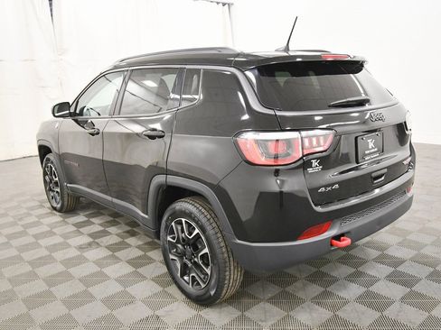 Used 2020 Jeep Compass Trailhawk image 5