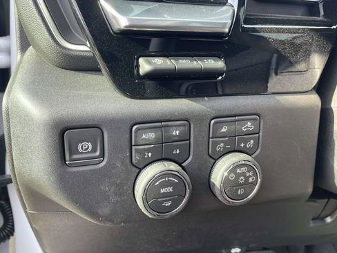 New 2026 Chevrolet Silverado 3500 High Country w/ Technology Package image 17