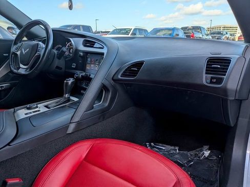 Used 2018 Chevrolet Corvette Grand Sport RWD image 13