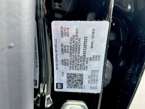New 2026 GMC Canyon AT4X w/ LPO, Black Badging Package AWD/4WD image 27