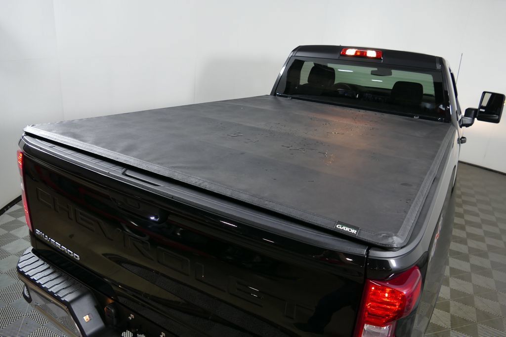 Used 2024 Chevrolet Silverado 2500 LT w/ Convenience Package AWD/4WD image 4