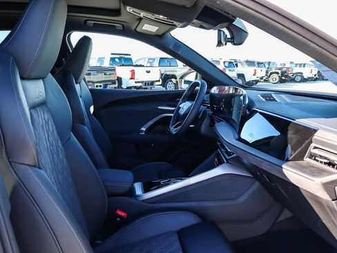 New 2025 Audi SQ5 Premium Plus image 21