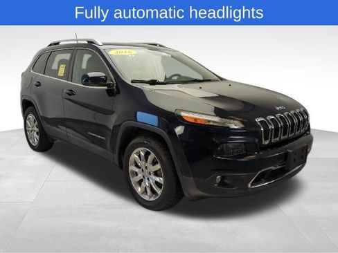 Used 2016 Jeep Cherokee Limited AWD/4WD image 10
