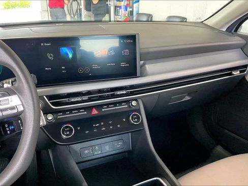 Used 2025 Hyundai Sonata SEL FWD image 10