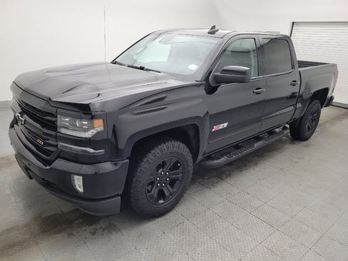 Used 2017 Chevrolet Silverado 1500 LTZ Z71 w/ LTZ Plus Package image 2