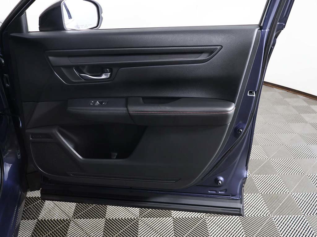 Used 2025 Honda CR-V Sport image 22