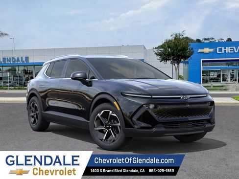New 2026 Chevrolet Equinox EV LT FWD image 7
