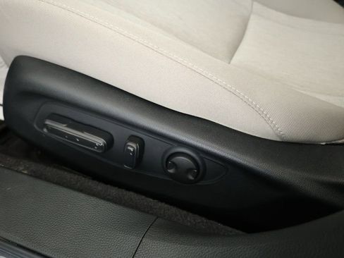 Used 2024 Honda Accord EX image 9