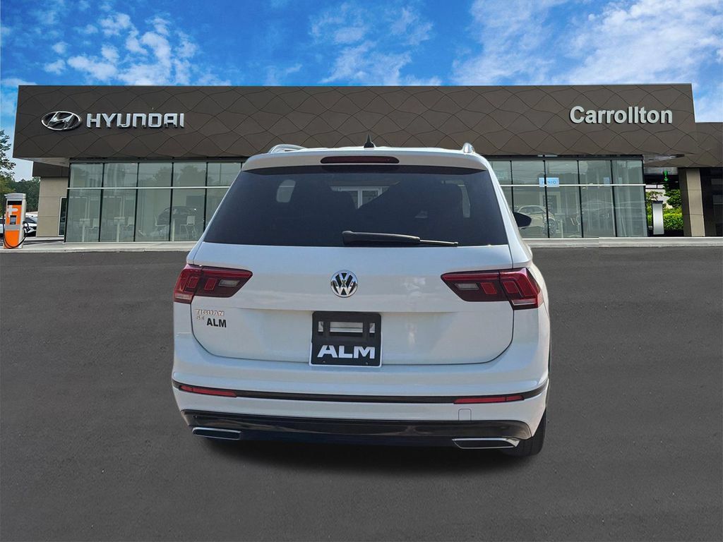 Used 2021 Volkswagen Tiguan SE R-Line FWD image 6