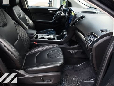 Used 2024 Ford Edge Titanium AWD/4WD image 29