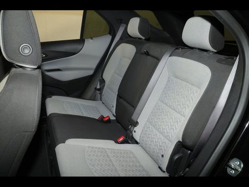 Used 2024 Chevrolet Equinox LS w/ LS Convenience Package FWD image 27