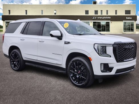 Used 2023 GMC Yukon SLT image 1