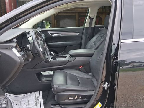 Used 2019 Cadillac XT5 Premium Luxury w/ Driver Assist Package FWD image 15