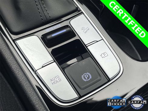 Certified 2025 Hyundai Santa Cruz SE image 30