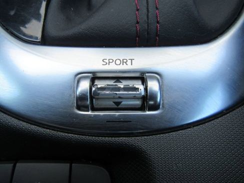 Used 2019 MAZDA MX-5 Miata RF Grand Touring image 38