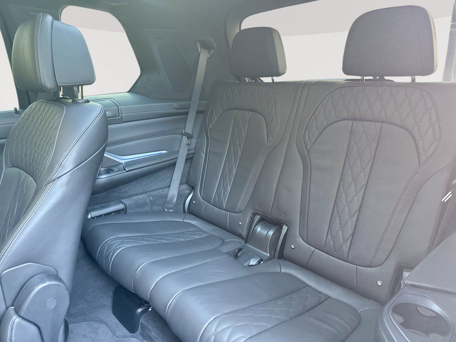 Used 2020 BMW X7 M50i AWD/4WD image 27