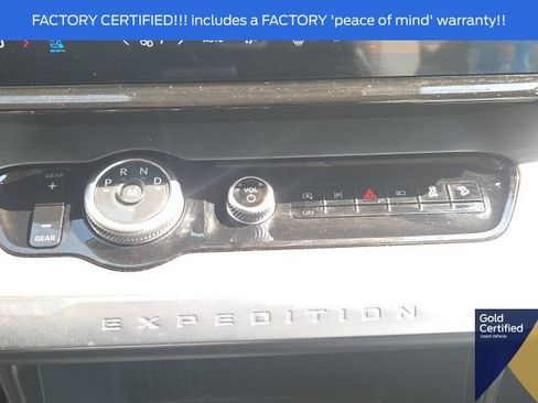 Used 2025 Ford Expedition Max Platinum w/ Driver's Package AWD/4WD image 38