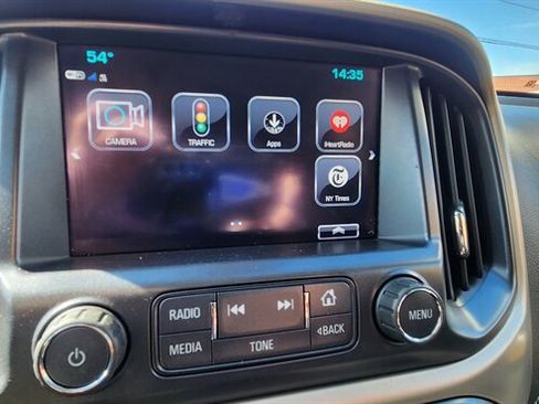 Used 2018 GMC Canyon Denali image 13