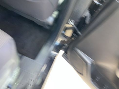 Used 2023 Toyota Highlander LE image 20