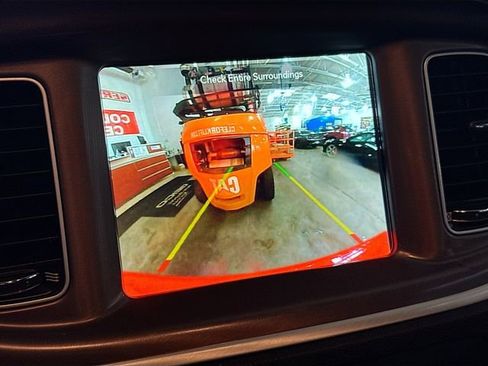 Used 2021 Dodge Charger SXT image 14