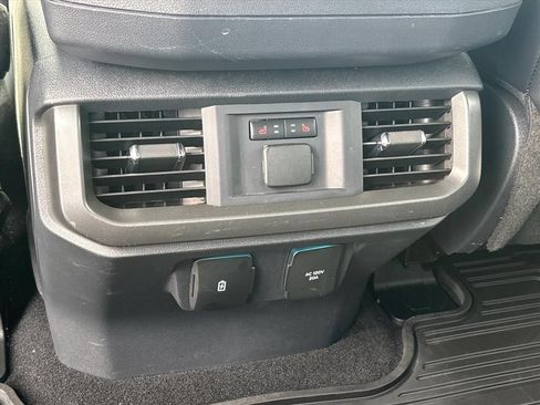 Used 2024 Ford F150 Lariat w/ Equipment Group 502A High AWD/4WD image 20