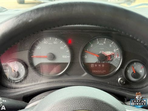 Used 2016 Jeep Wrangler Unlimited Sahara image 18