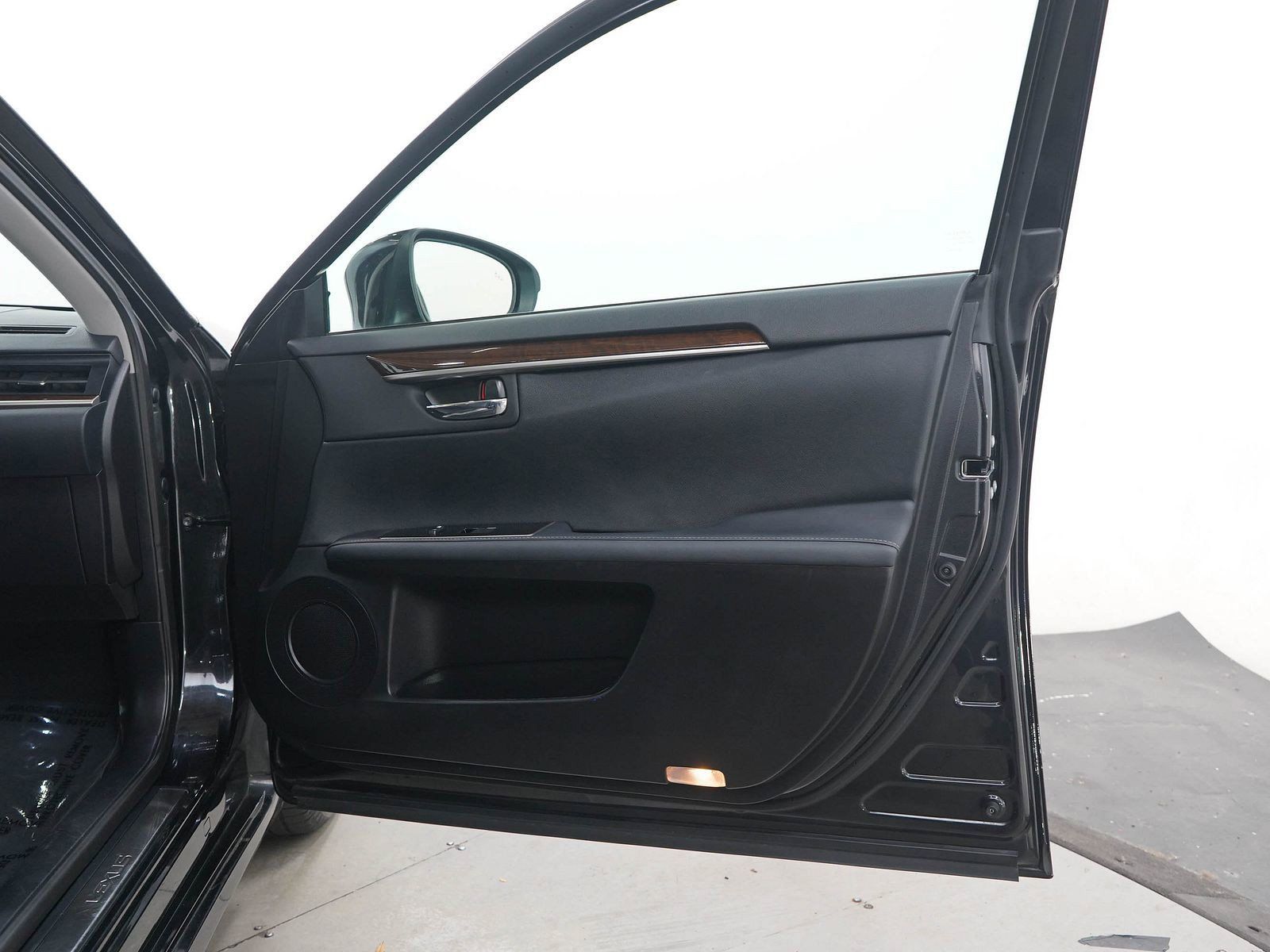 Used 2018 Lexus ES 350 w/ Navigation System Package FWD image 9