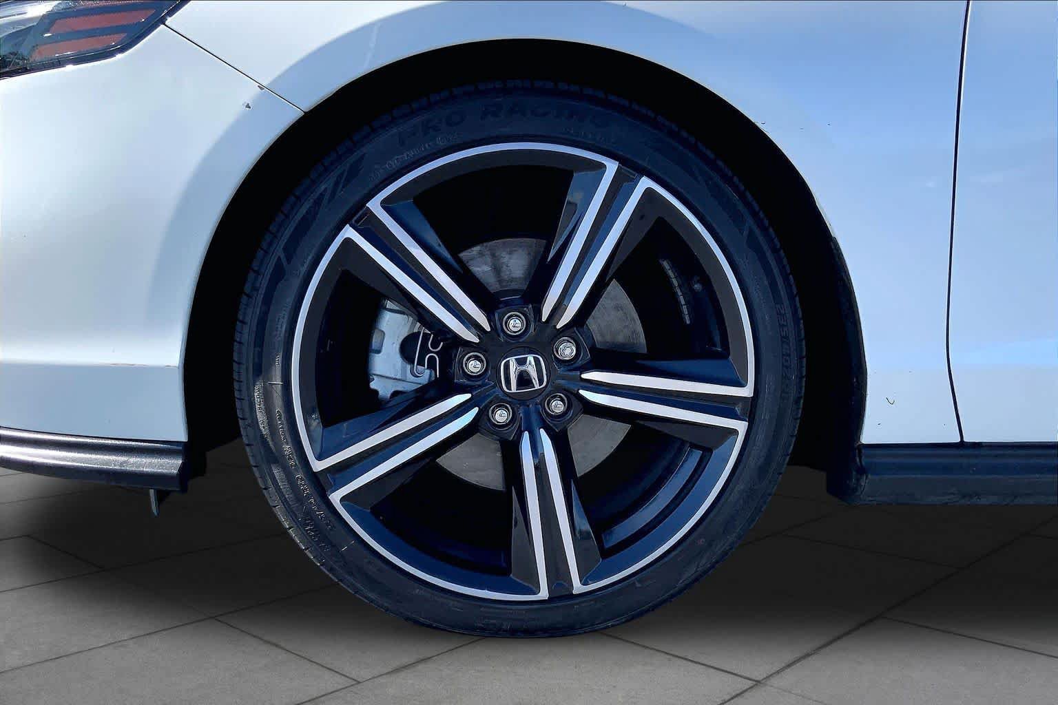 Used 2024 Honda Accord Sport image 10