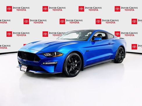 Used 2019 Ford Mustang GT Premium w/ Equipment Group 401A RWD image 1