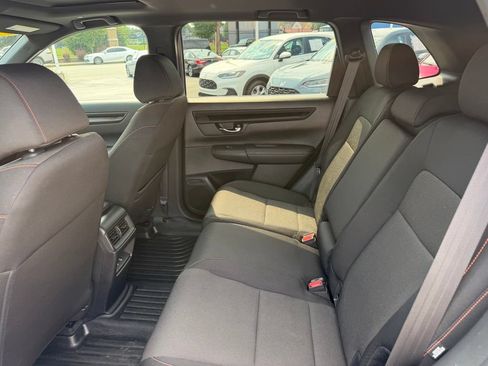 Used 2024 Honda CR-V Sport image 9