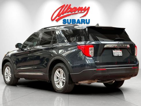 Used 2023 Ford Explorer XLT image 7